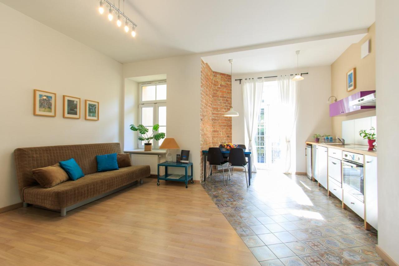 Rental Apartments Wilcza Warsaw Ngoại thất bức ảnh